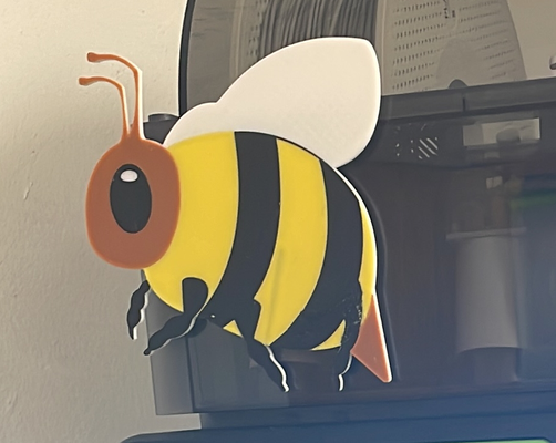bourdon emoji by crosserdennis art panneaux logos bumble abeille 3d print model - Mito3D