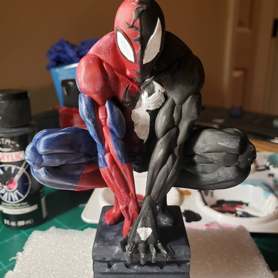 simbionte spider man by digitallyforgeddesigns juguetes juegos caracteres hombre araña negro traje 3d print model - Mito3D