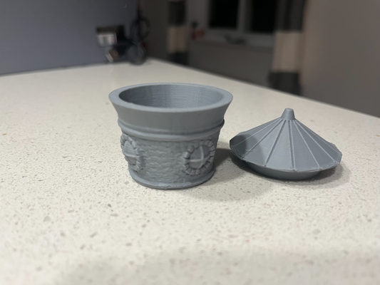 funeral urne+cap by tommy gewehr kunst modelle urne urnen beerdigung fenral topf deckel 3d print model - Mito3D