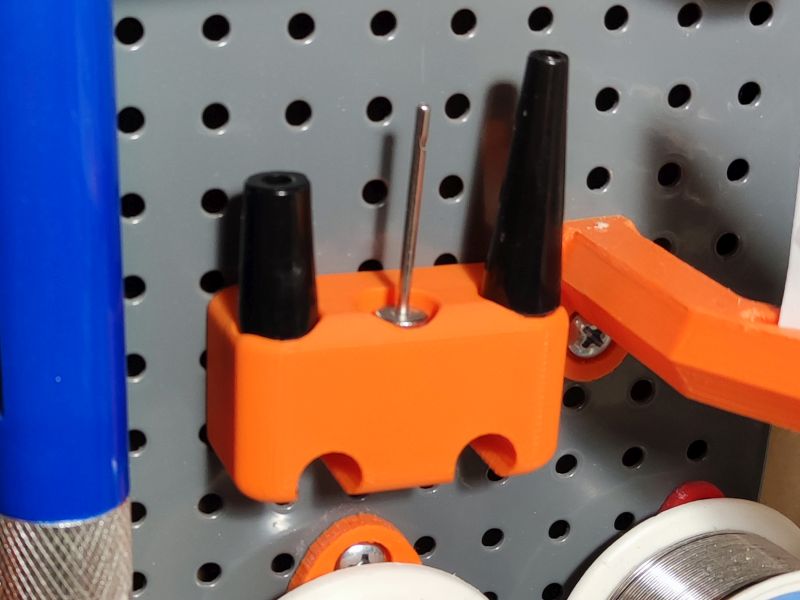 bisiklet pompa ağızlık ekstrüder kulp destek biltema pegboard by ippe araçlar organizatörler 3D print model - Mito3D