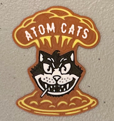 mehrfarbig atom katzen logo magnet by wow kunst 2d ausfallen 3d print model - Mito3D