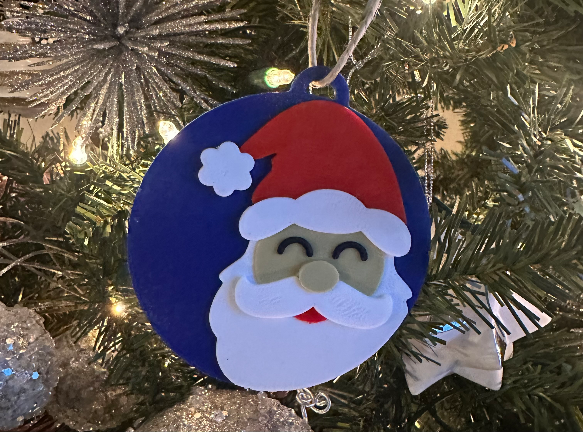 santa christmas ornament by mikehurst81 household decor 2ams ams deccoration 3D print model - Mito3D