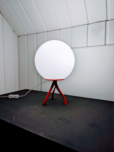lámpara diseñador estante soporte by vier2acht arte modelos mesa oficina diseño sala muebles terminata redonda 3d print model - Mito3D