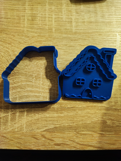 house cookie cutter by ferrykalina household models christmas baking 3d print model - Mito3D