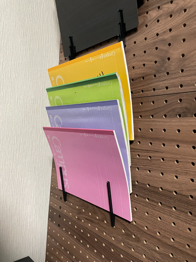 cuaderno soporte tablero perforado by marte electrónico servicios casa oficina 3d print model - Mito3D