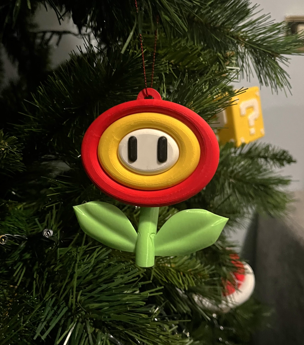 super mario red blue flowers christmas tree decoration remixed by am maker toys & games characters supermario bros supermariobros flower fire ice christmastree 3D print model - Mito3D