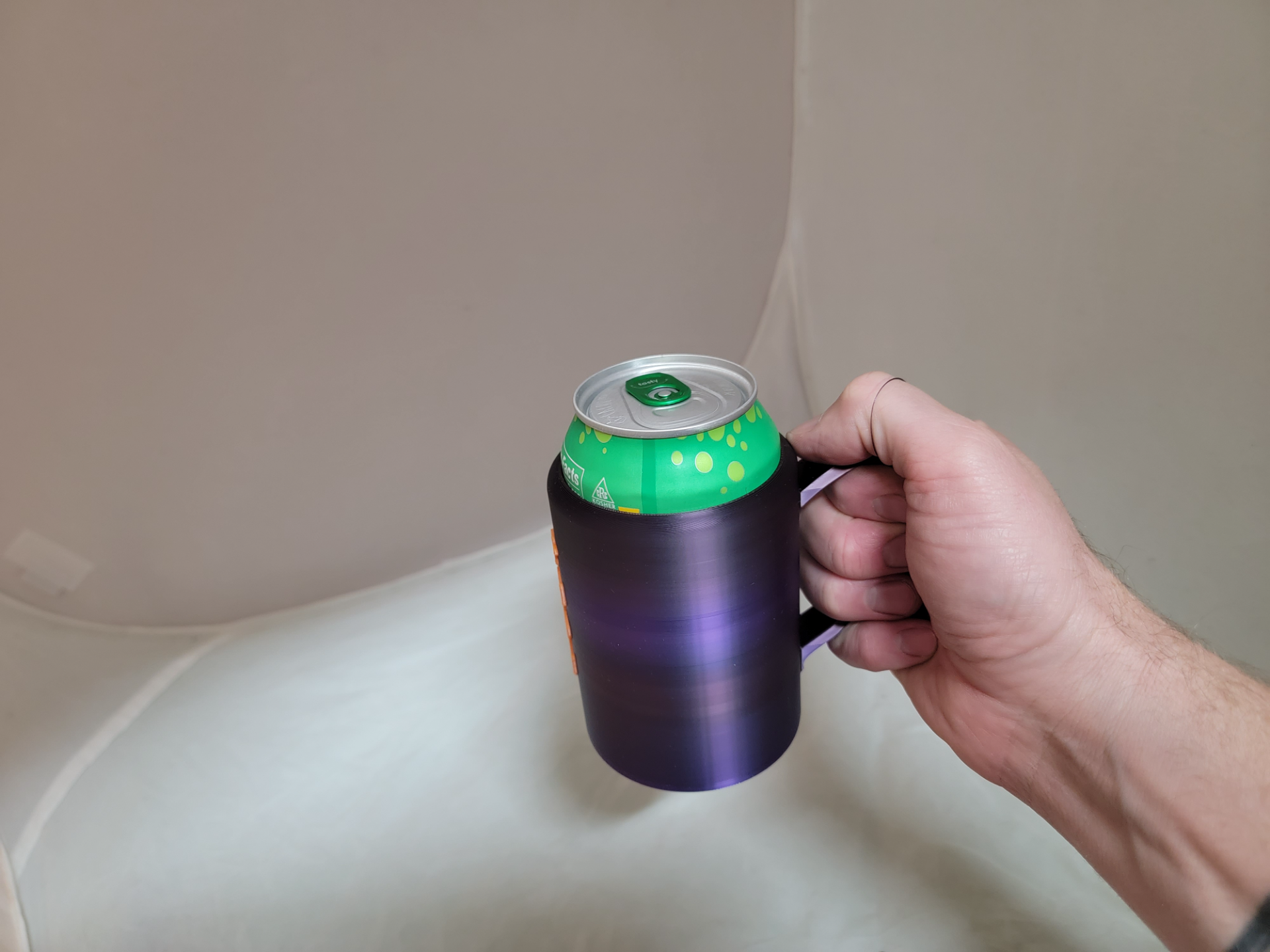 becherzie by staubig druckt haushalt feierlichkeiten coozie bier vorabend 3D print model - Mito3D