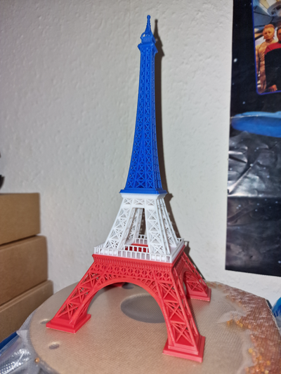 torre eiffel max altura colori remixado by elessar3141 arte esculturas torre turm ams 3d print model - Mito3D
