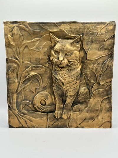 gato sentado bas alívio escultura by markury arte esculturas camafeu relief 3d print model - Mito3D