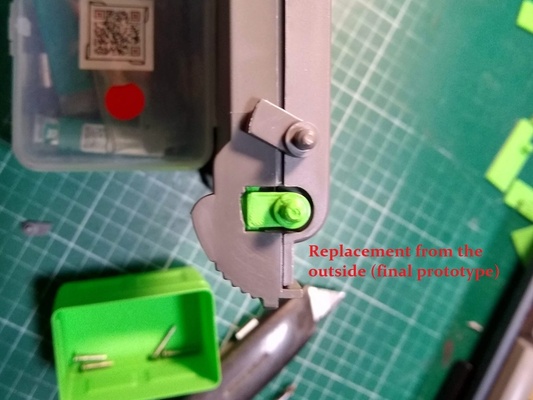 amstrad ppc512 640 screen hinge repair by coat hobby & diy electronics retrogaming thingiverse retrocomputing ppc ppc640 3d print model - Mito3D