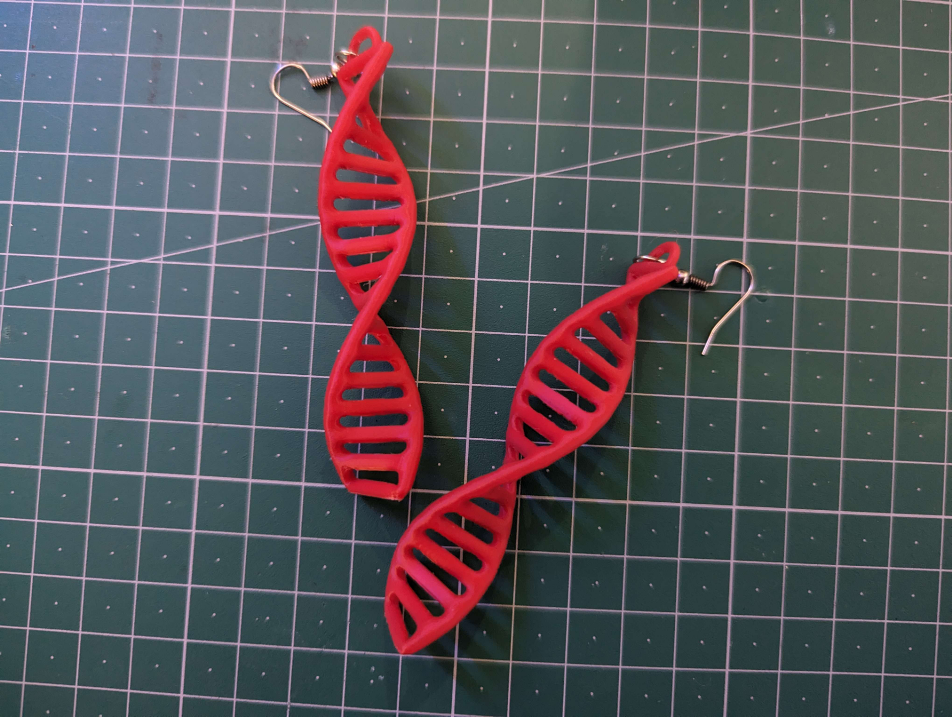 dna doppelt wendel ohrring by 2d drucken enthusiast mode ohrringe schmuck tragbar tragen ring harz 3D print model - Mito3D