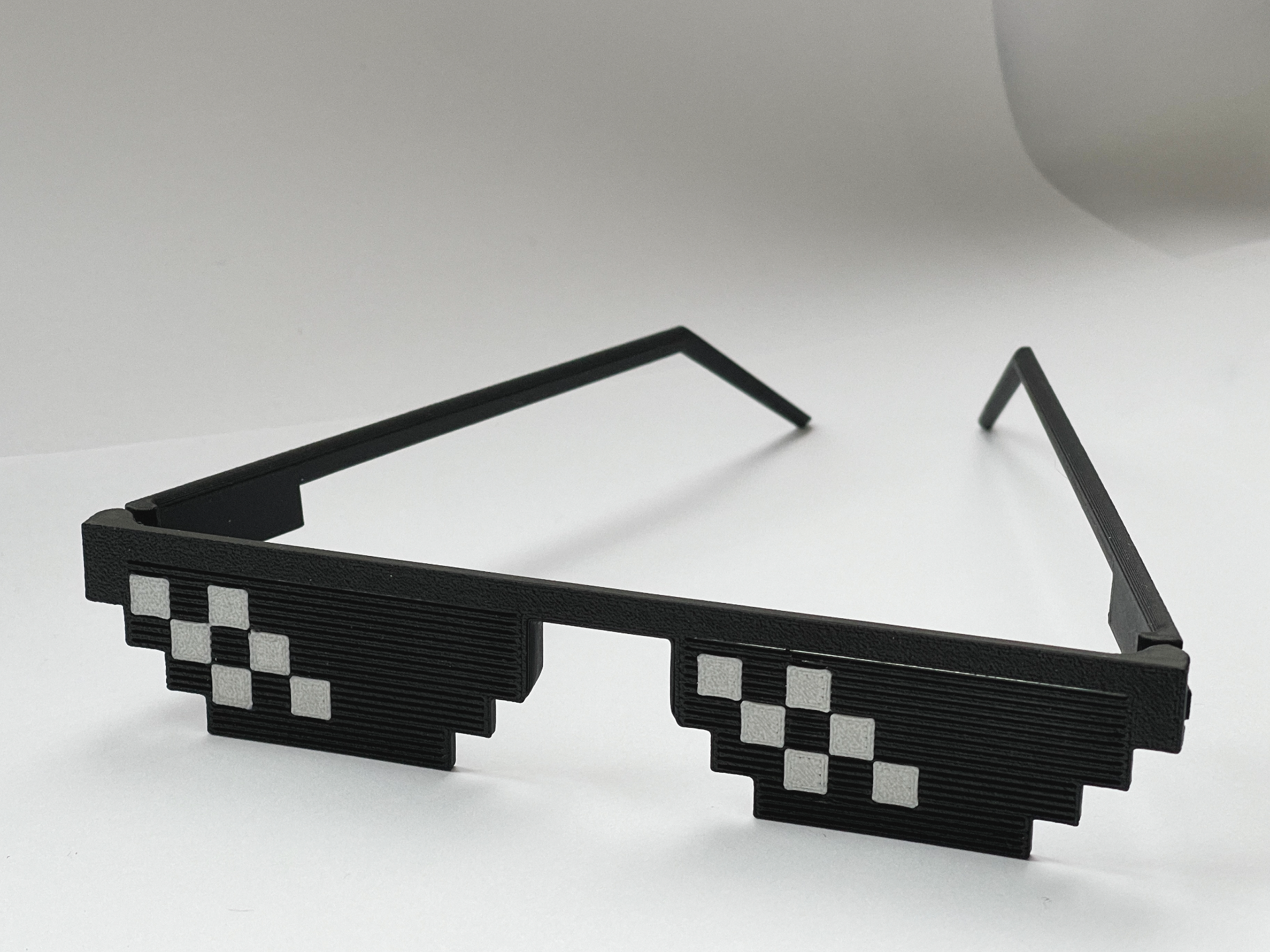 voyou vie lunettes pliant version by florinv mode drôle fête 2024 3D print model - Mito3D