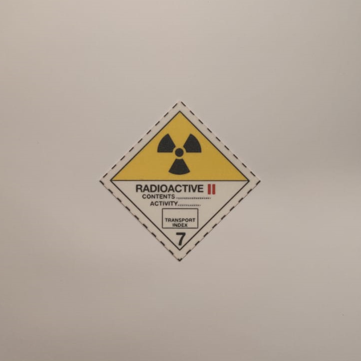 radioactif matériel 7 ii danger pictogrammes by recule art panneaux logos ghs signe dangereux nucléaire pictogramme coaster hazmat 3D print model - Mito3D