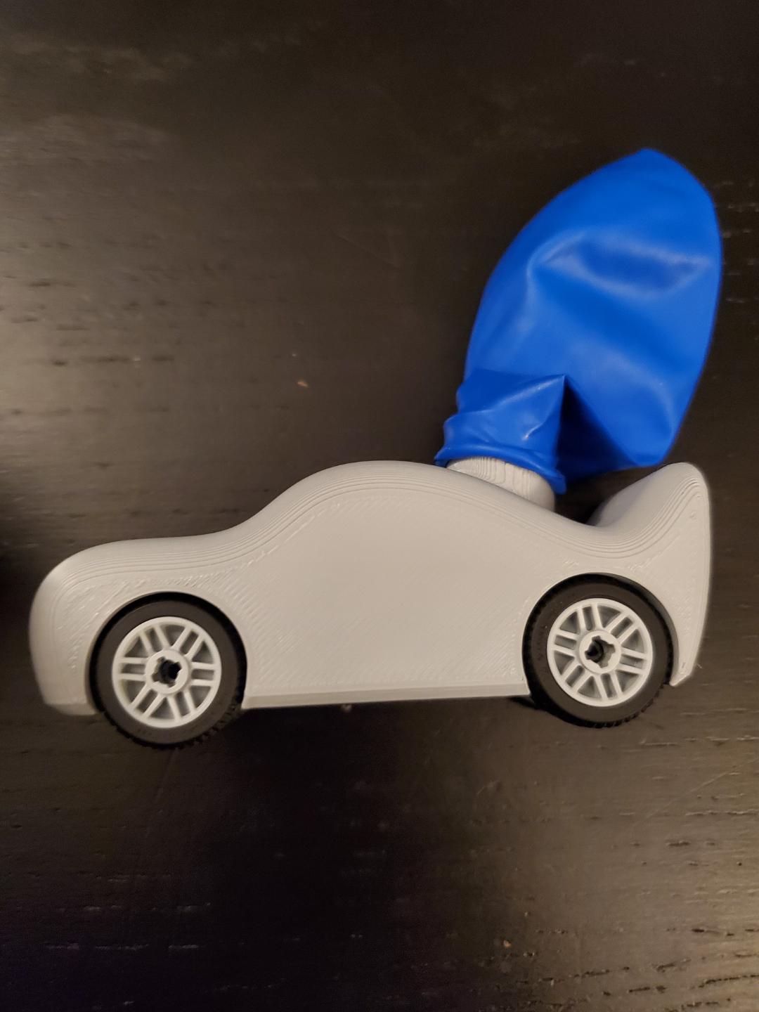 balloon powered car by planes01 hobby & diy vehicles kids 3D print model - Mito3D