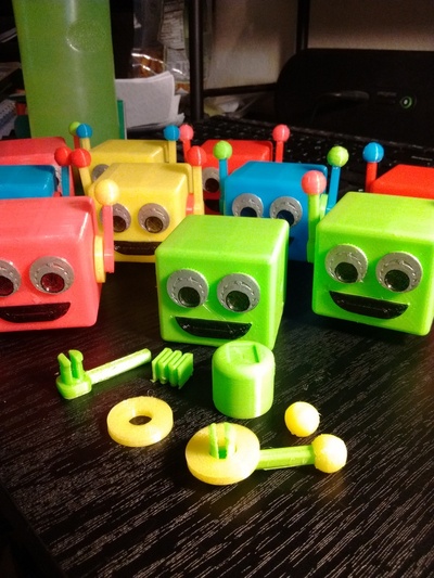 rabisco bots by joshvv arte modelos adorabot 3d print model - Mito3D