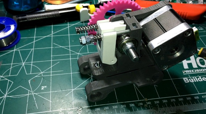 geared extruder mount xyz's davinci pro by mañolo 3d printer parts bed e3d e3dv6 x-axis xyz xyzprinting xyzdavinci 3d print model - Mito3D
