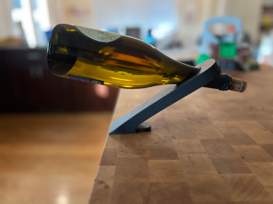 vino procedura guidata leggerezza liqour by adamo l domestico casa modelli concorso bottiglia titolare supporto cucina 3d print model - Mito3D