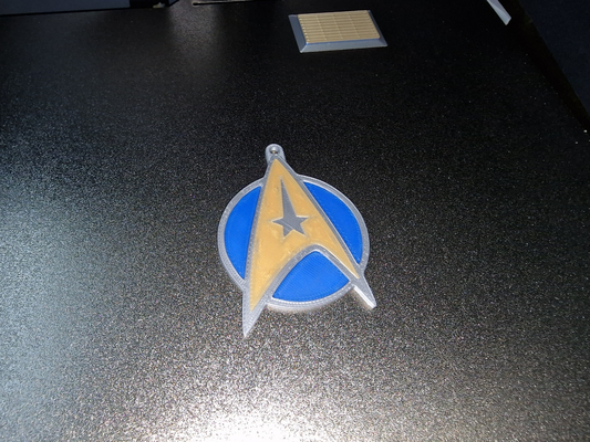 star trek - badge keychain remixed by elessar3141 art signs & logos logo 3d print model - Mito3D