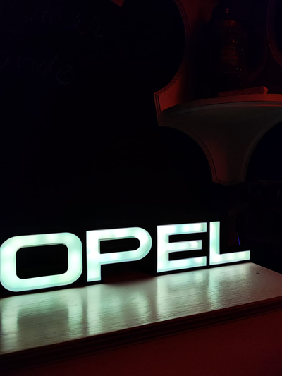 opel logo led signe by 3ddruckbydennis art panneaux logos lumière licht personnage lampe voiture auto audi bmw 3d print model - Mito3D