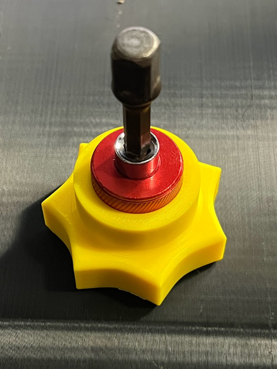 thumbwheel finger grip drive - 1 4 shank by travis tools hand ratchet driver 3d print model - Mito3D