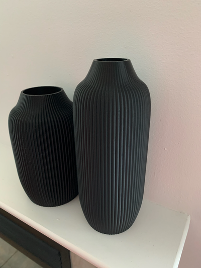 şişman soyulmuş vazo by şişkin ev halkı dekor şerit çizgili 3d print model - Mito3D