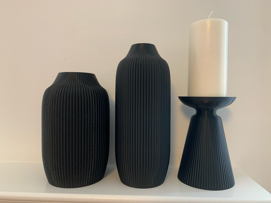 ince soyulmuş vazo by şişkin ev halkı dekor çizgili tal şerit 3d print model - Mito3D