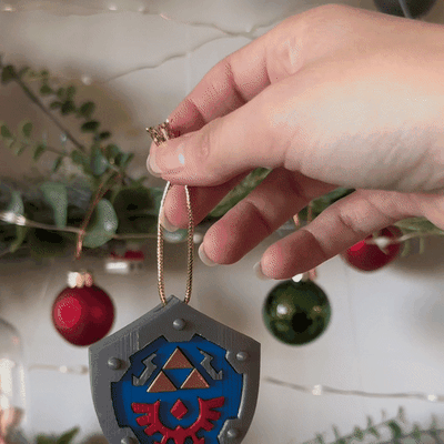 zelda hylian shield christmas ornament by allthebuz3d toys & games nintendo videogame 3d print model - Mito3D