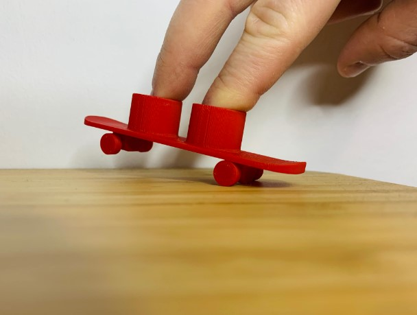 anfänger finger skateboard by auftauchen 3d spielzeuge spiele draussen griffbrett kinder schlittschuh spielzeug drucken printinplace 3D print model - Mito3D