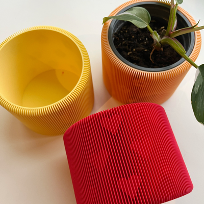 herzen pflanze topf by t3d objekte haushalt dekor zuhause haus valentinstag geschenk 3d print model - Mito3D