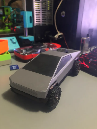 tesla cybertruck by adam kamyonet k hobi kendin yap araçlar araba bok kutusu parça of önemsiz rc tutkal elektrik hediye noel easytoprint kolay güzel proje 3d print model - Mito3D
