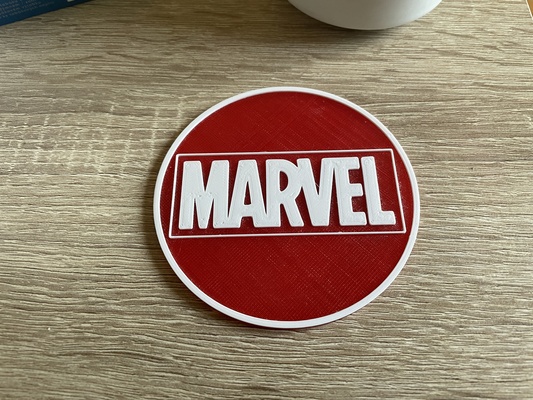 portavasos maravilla logo multimaterial by majkl789 arte señales logos comics marvel posavasos 2dlogo cerveza logotipo 3d print model - Mito3D