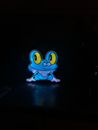 froakie pokemon caja ligera by digitaljedi084 casa decoración ligero 3d print model - Mito3D