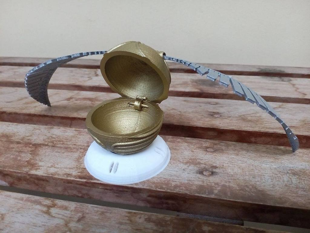 dourado dedo duro anel caixa remixado 1 prato by andreobtw adereços cosplays réplica arma atormentar oleiro harrypotter hp nerd utilitário 3D print model - Mito3D