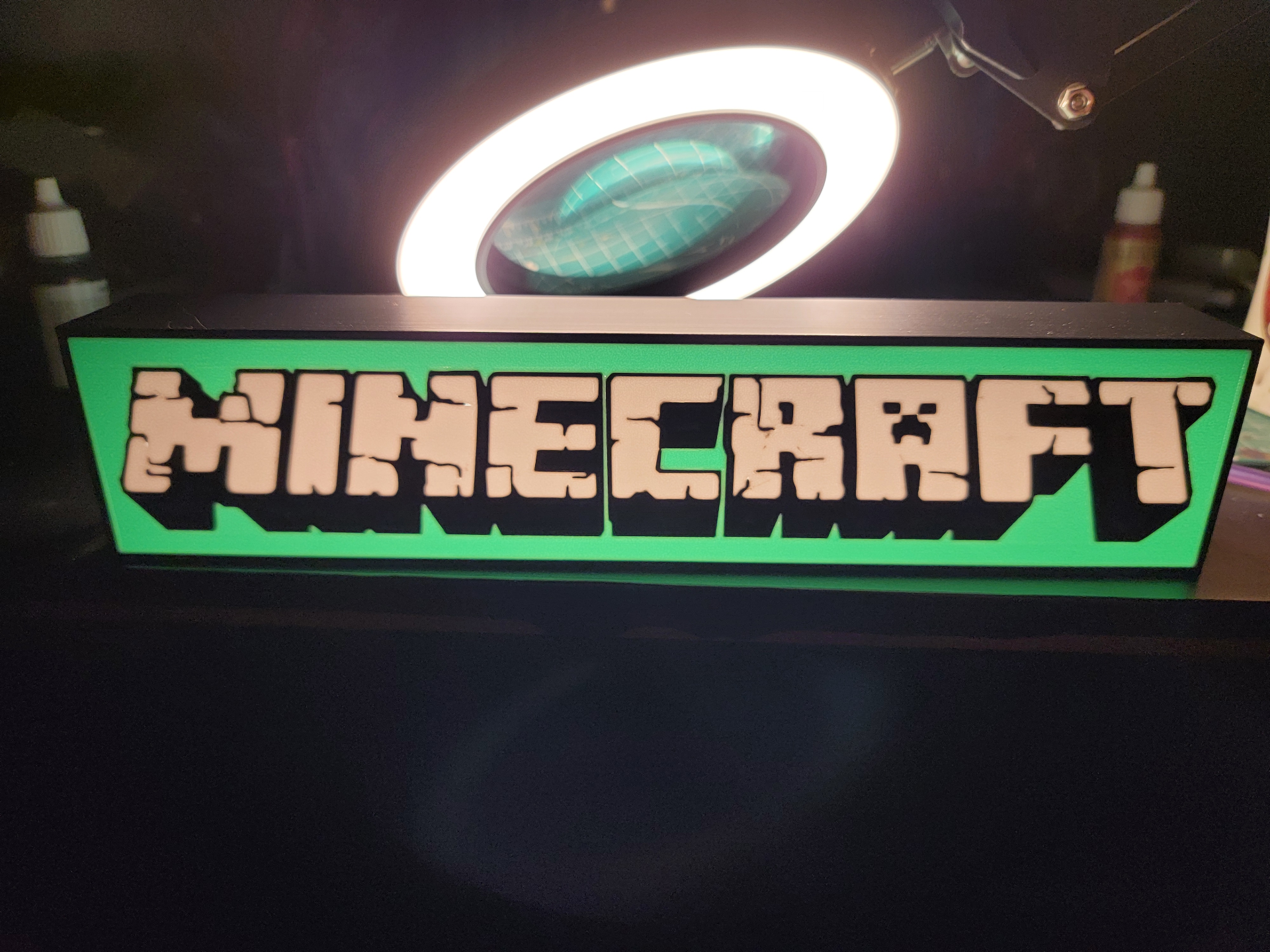 minecraft logo ligero caja by 3dmammoth arte señales logos mojang arte firmar ender enredadera steve andamio diamante 3D print model - Mito3D