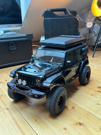 rooftoptent 1 10 scale rc car by robbicon hobby & diy dachzelt overlanding alucab camping offroad rccar 3d print model - Mito3D
