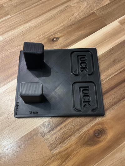base doppelt glock stand by lucie 3d drucker zubehör 3d print model - Mito3D
