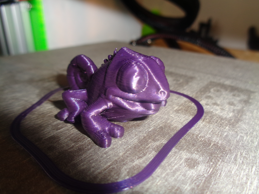 camaleão remixado by in alemanha miniaturas animais 3d print model - Mito3D