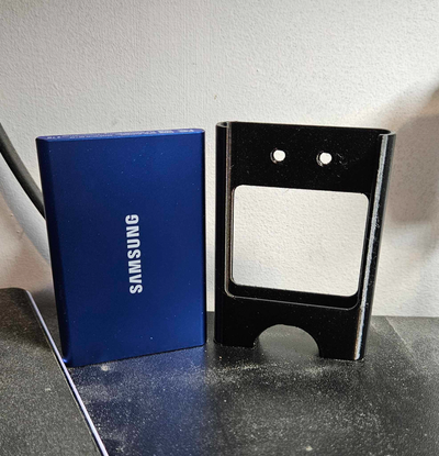 samsung t7 ssd mount by ocular dynamic hobby & diy electronics case wall drive solid state hdd storage 3d print model - Mito3D