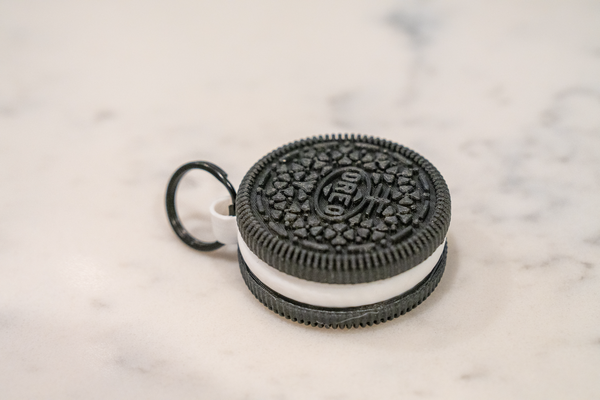 oreo artag titulaire soutien porte clés remixé by maxman outils gadgets 3d print model - Mito3D