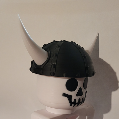 viking style helm mega backstein skelett by ambossa3d miniaturen kreaturen wikinger deko dekorationen 3d print model - Mito3D