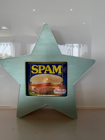 spam star holder by becknmonts household decor christmas camping food 3d print model - Mito3D
