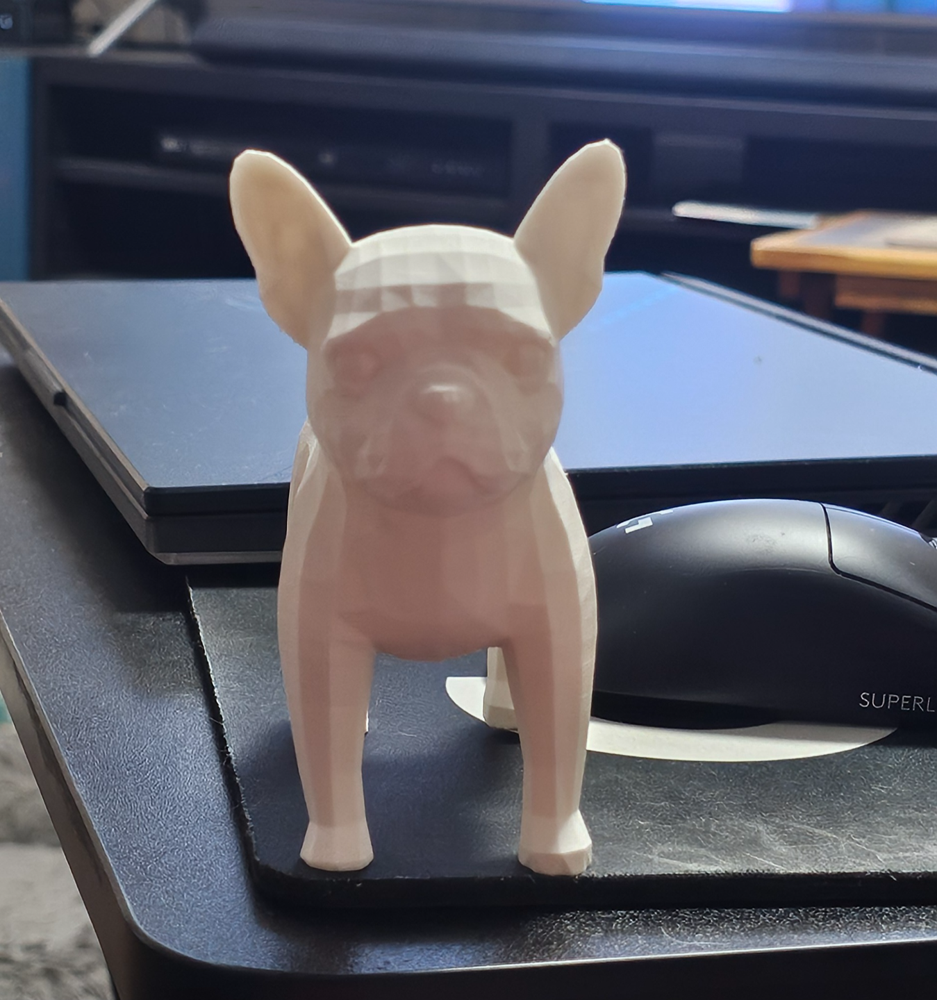 français bouledogue by beamr39 miniatures animaux chien taureau figurine art 3D print model - Mito3D