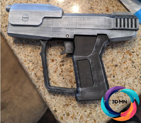 halo m6d magnum sidearm remixed by 3dmn props & cosplays replica weapon ce game pistol prop gun func cool ams hero death space super fight shoot functional kit build puzzle fire movies series 3d print model - Mito3D