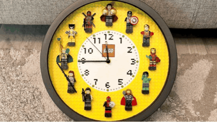 logo l'horloge figurines by themiguelbi ménage maison modèles lego mur montre muro figurine temps capsule temporelle merveille studio dc harry potier pokémon chasseurs fantômes super héros amazone base blocs bloquer inverser impression 30 cm 300 mm regarder 3d print model - Mito3D