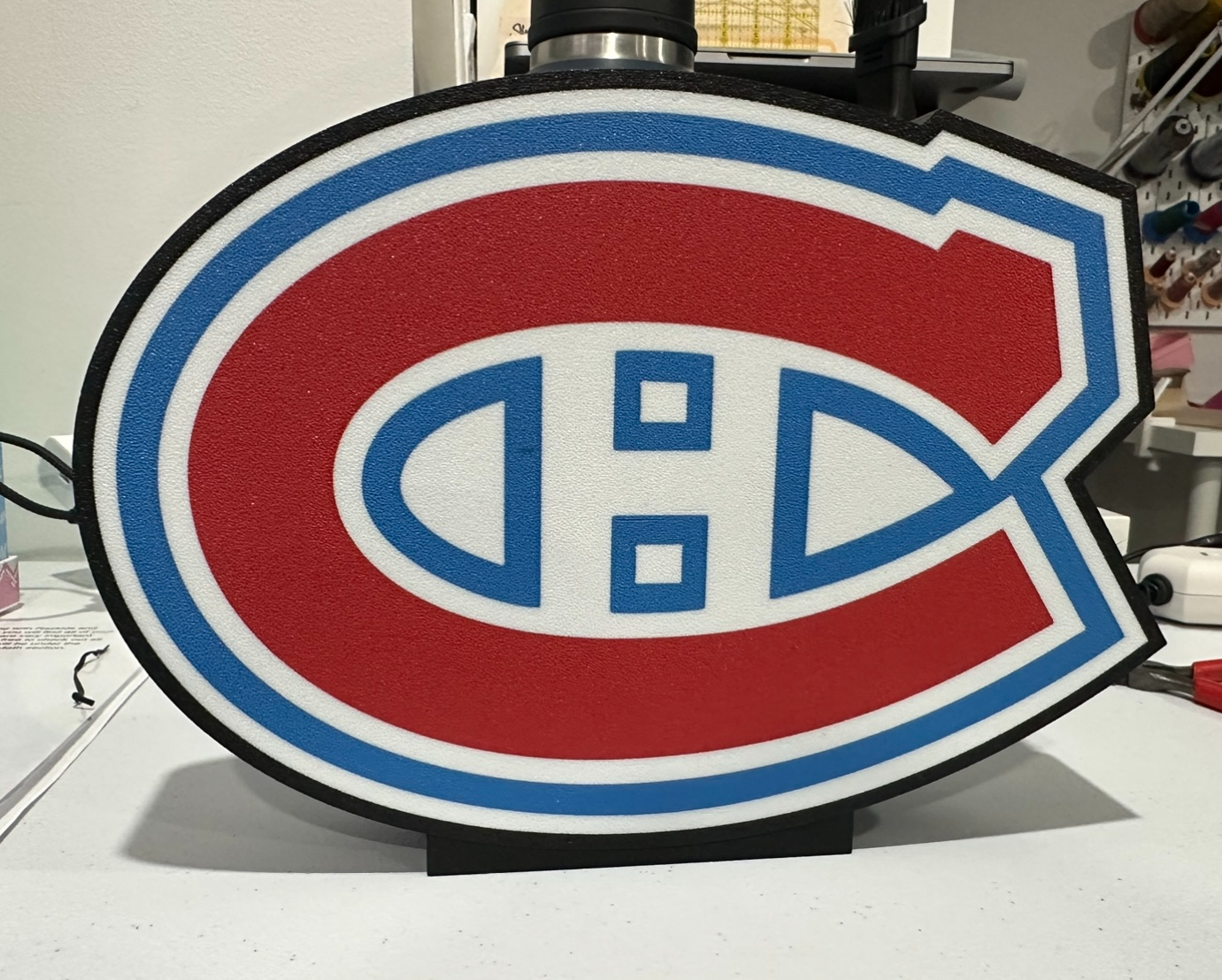 montreal kanadier logo licht box stand by abonnieren kunst zeichen logos nhl eishockey 3D print model - Mito3D