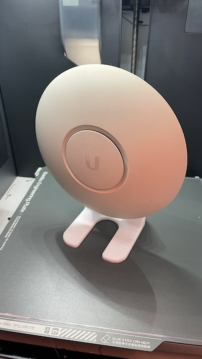 unifi nanohd accesso punto supporto scrivania by butlers3d passatempo fai unfi wi fi ubiquiti ap 3d print model - Mito3D