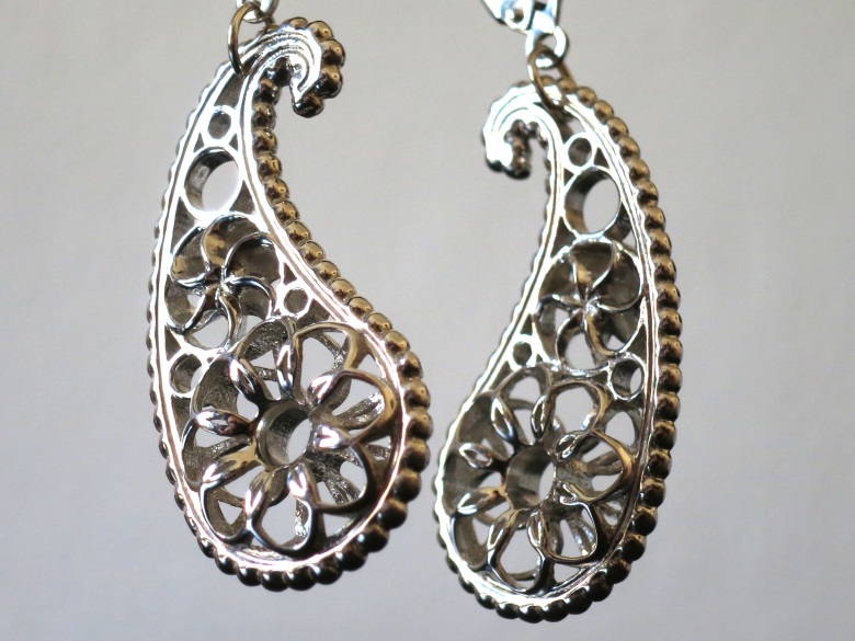 paisley earrings jewelry 3D print model - Mito3D