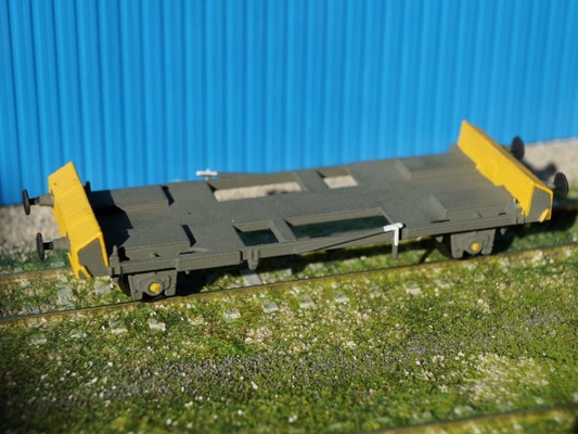 pfa military container flat wagon oo gauge british railways mod railway wild boar models scale model trains 3d print model - Mito3D