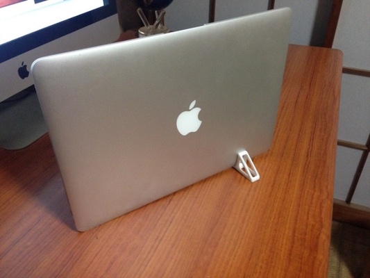 ficar pé mac livro ar maçã escrivaninha nota pc aparelhos 3d print model - Mito3D