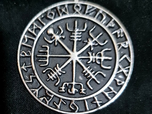 vegvisir viking pusula kelt rune kolye antik kültür mitoloji valhalla takı broşlar 3d print model - Mito3D